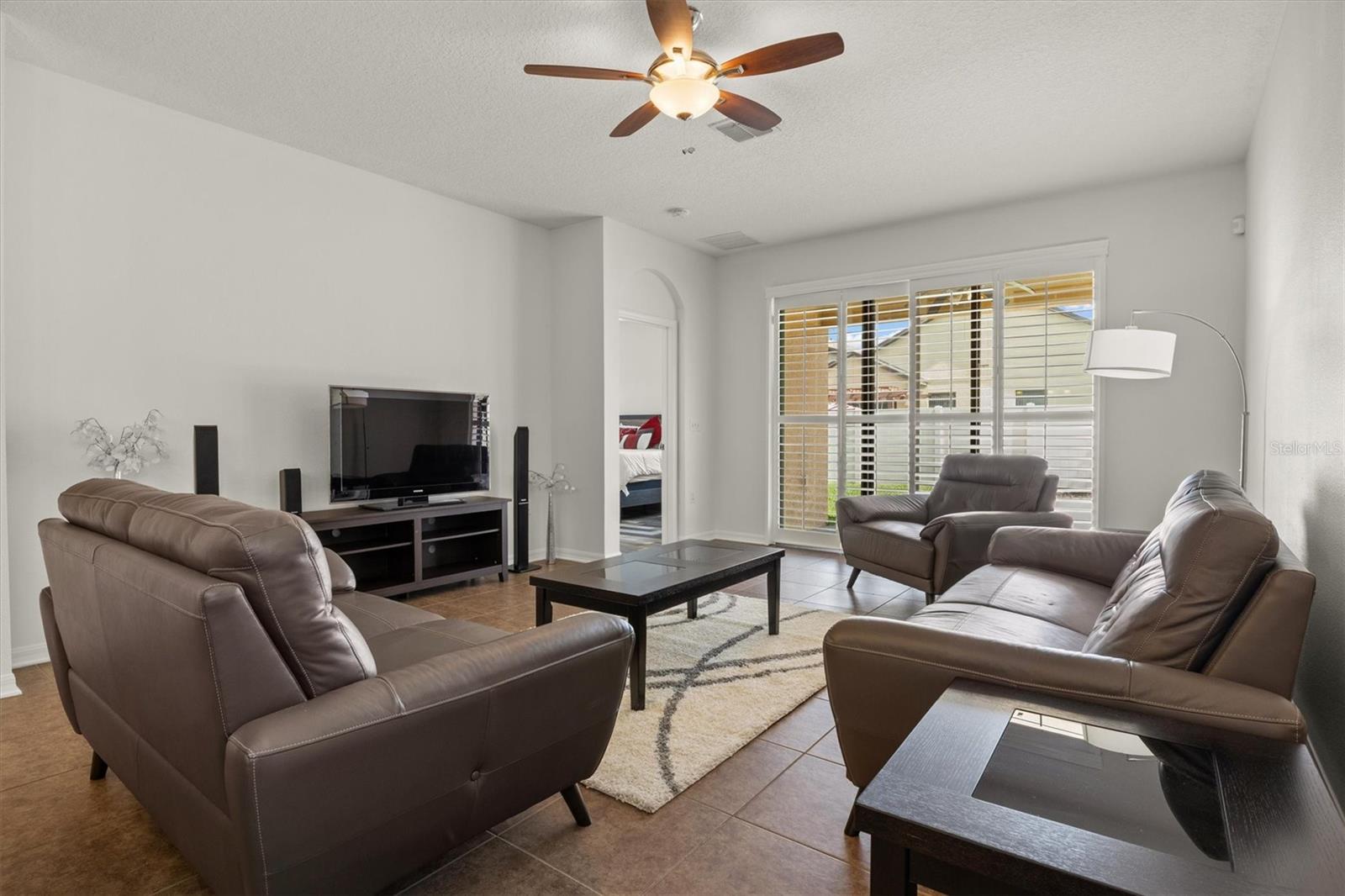 Image 16 of 44 For 10111 Tierra Bella Drive