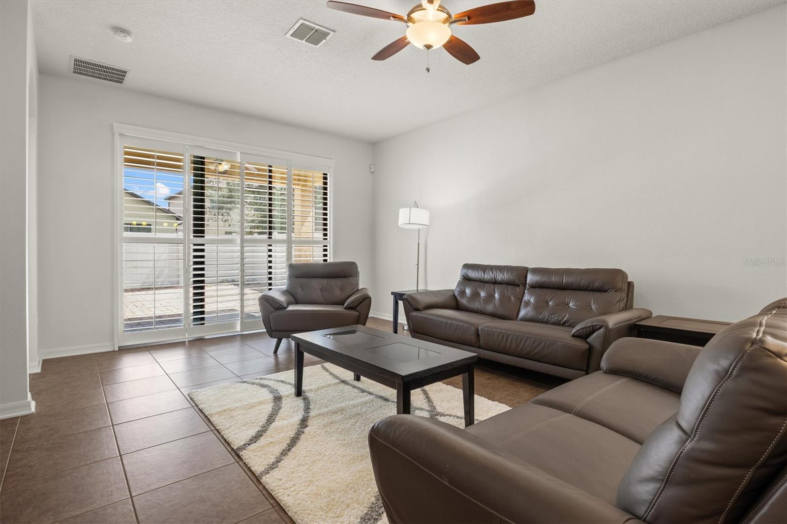 Image 17 of 44 For 10111 Tierra Bella Drive