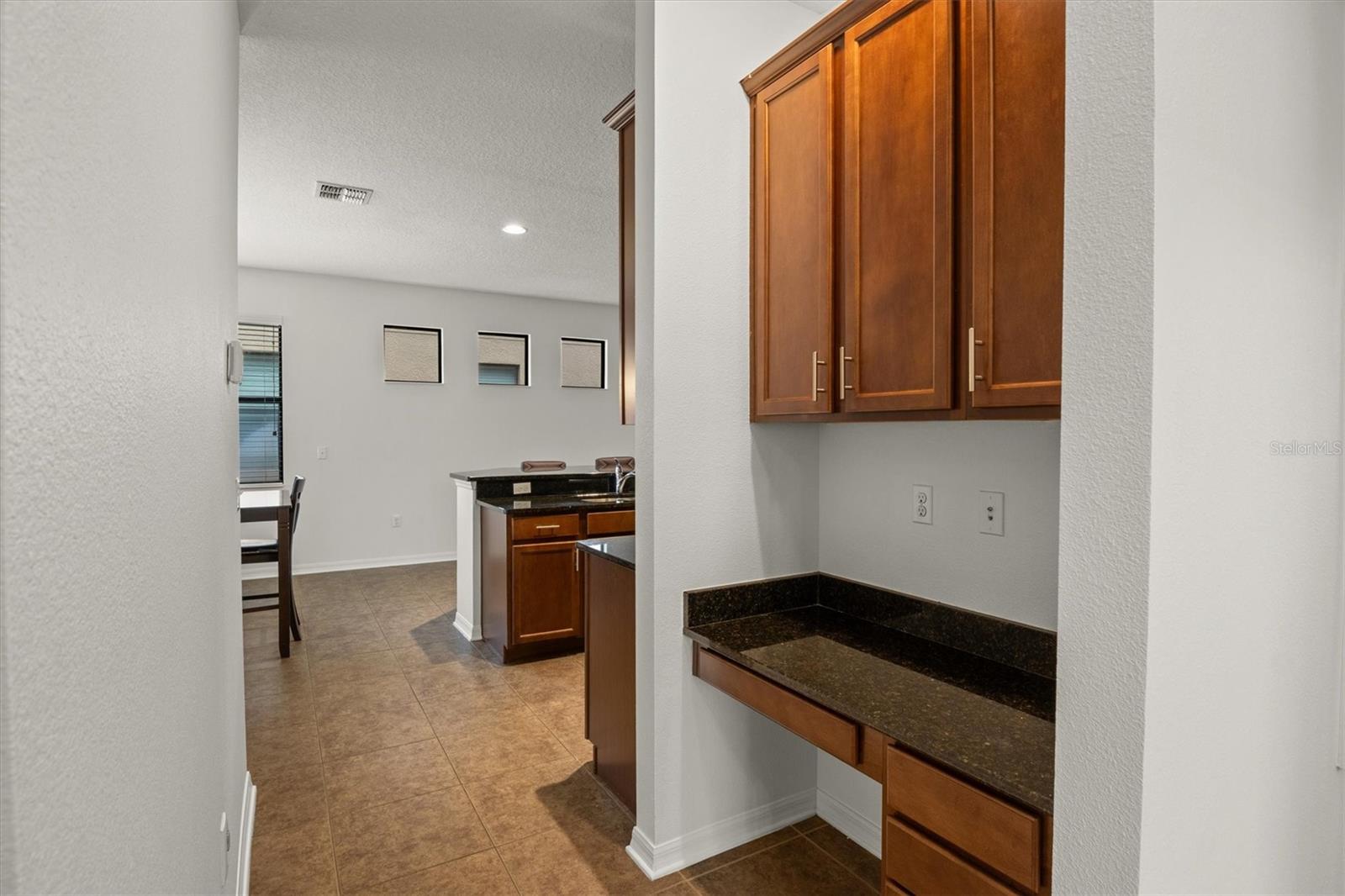 Image 26 of 44 For 10111 Tierra Bella Drive