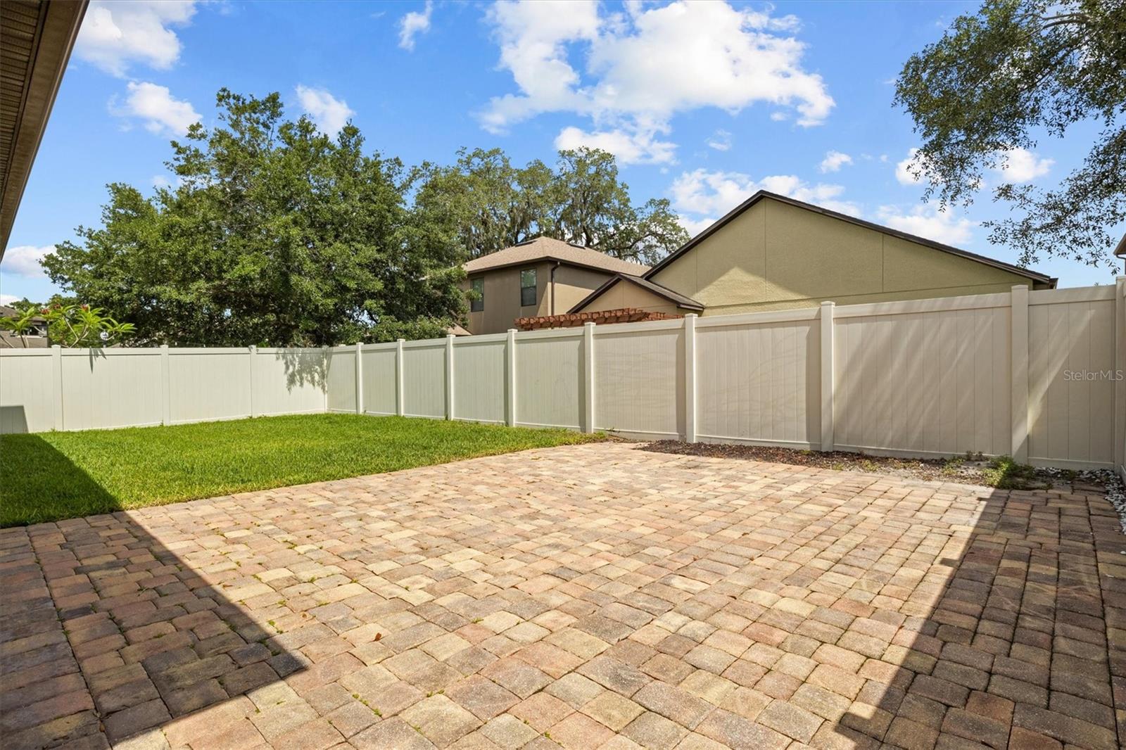 Image 38 of 44 For 10111 Tierra Bella Drive