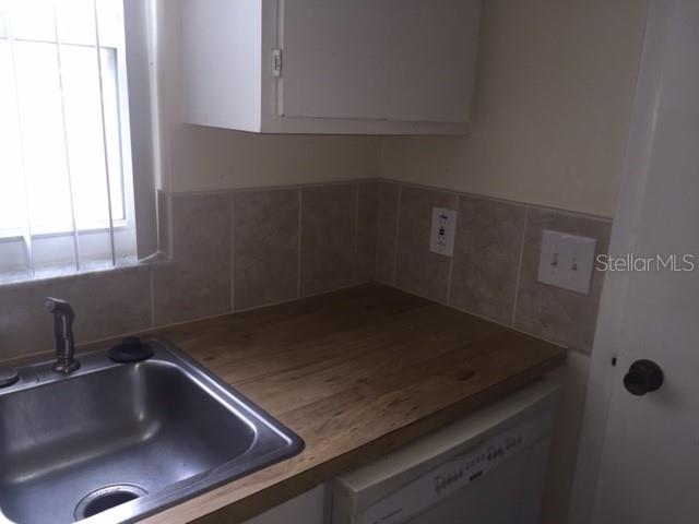 Image 3 of 4 For 2408 Swailes Drive Ge