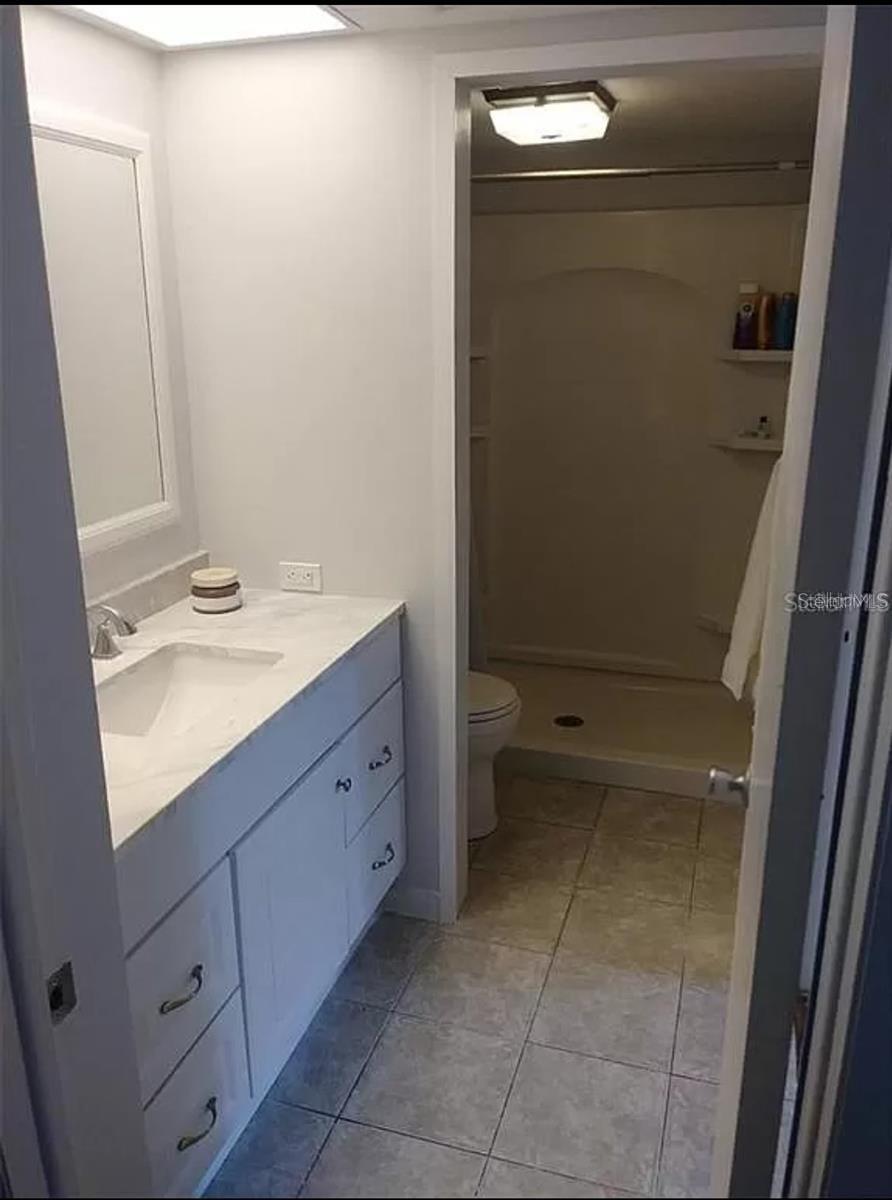 Image 15 of 23 For 2704 Foxfire Court