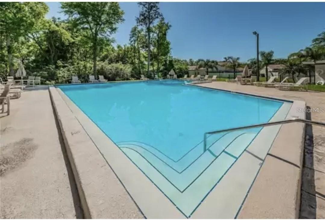 Image 21 of 23 For 2704 Foxfire Court