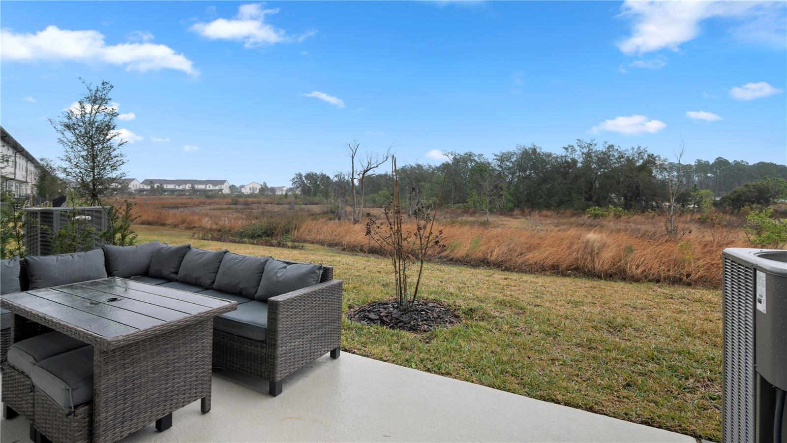 Image 25 of 35 For 733 Longboat Drive