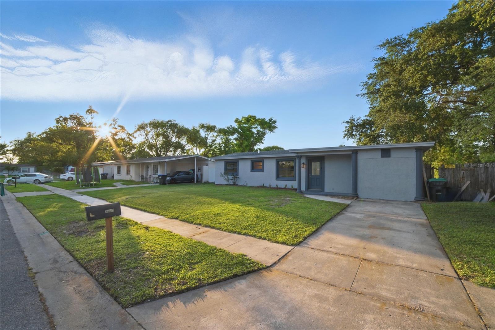 Image 3 of 26 For 3927 Citadel Drive
