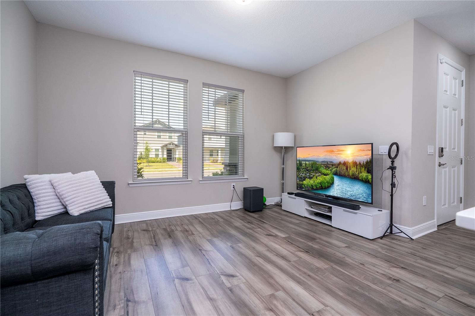 Image 10 of 73 For 12133 Bracco Street