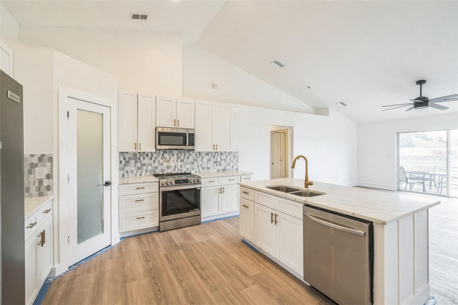 Image 2 of 15 For 117 Sanderling Drive