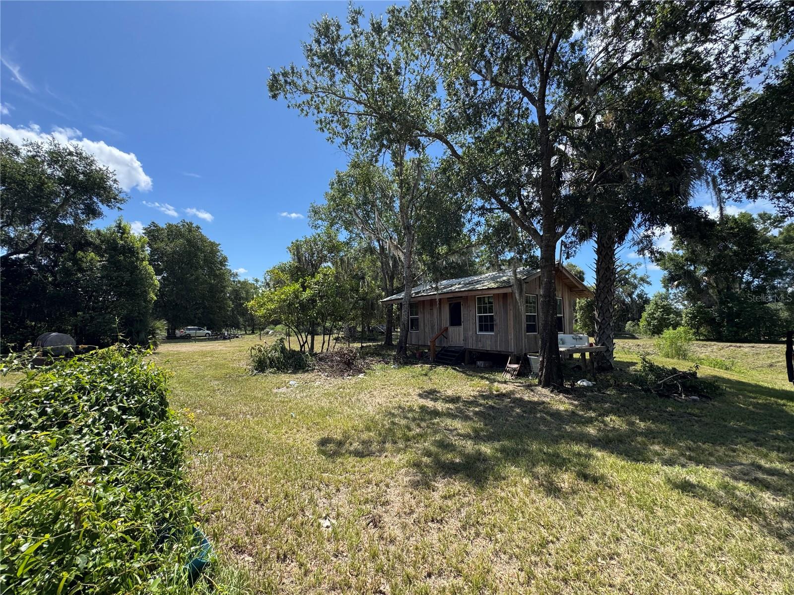 Image 16 of 24 For 850 Menton Road