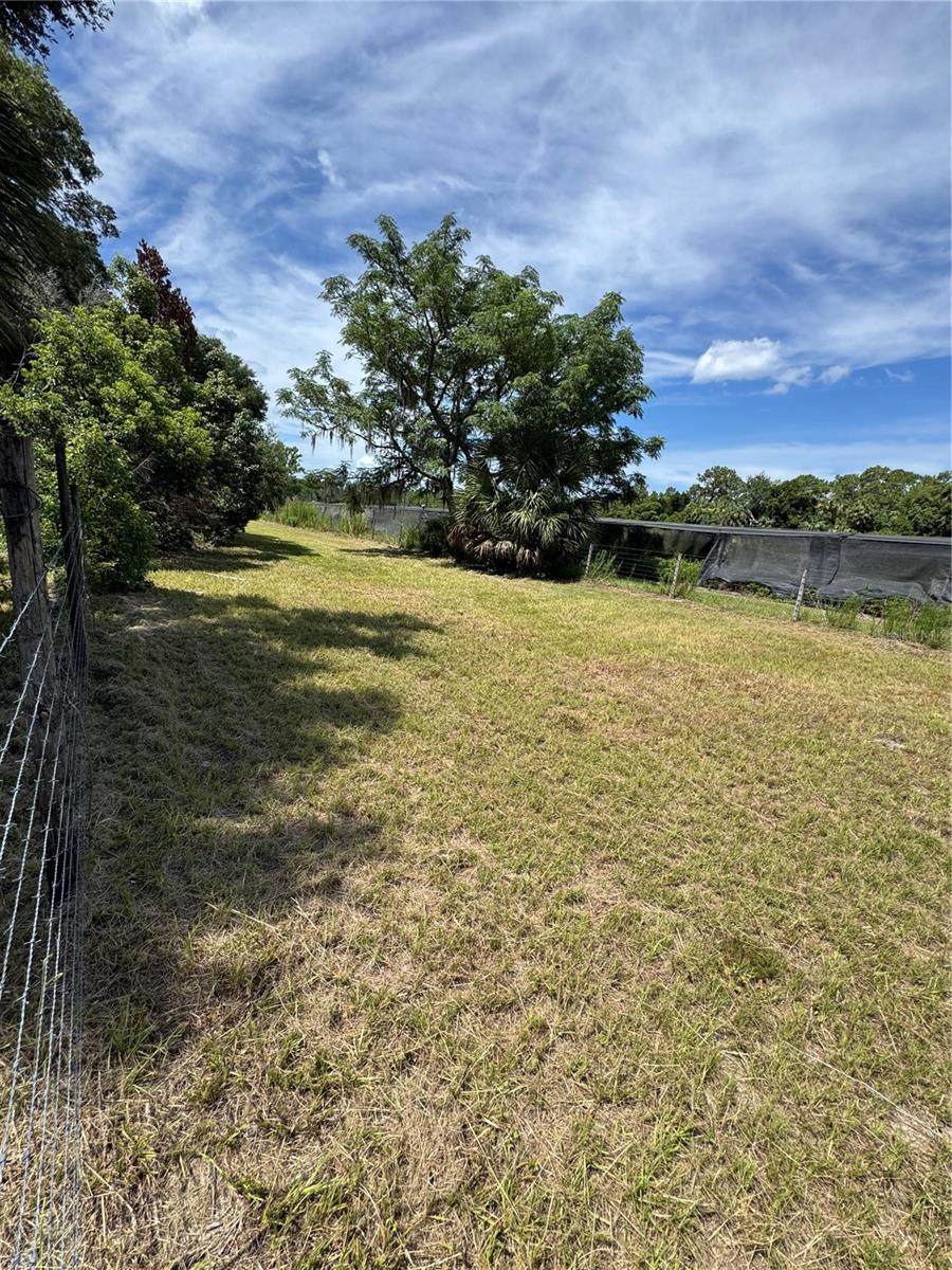 Image 18 of 24 For 850 Menton Road