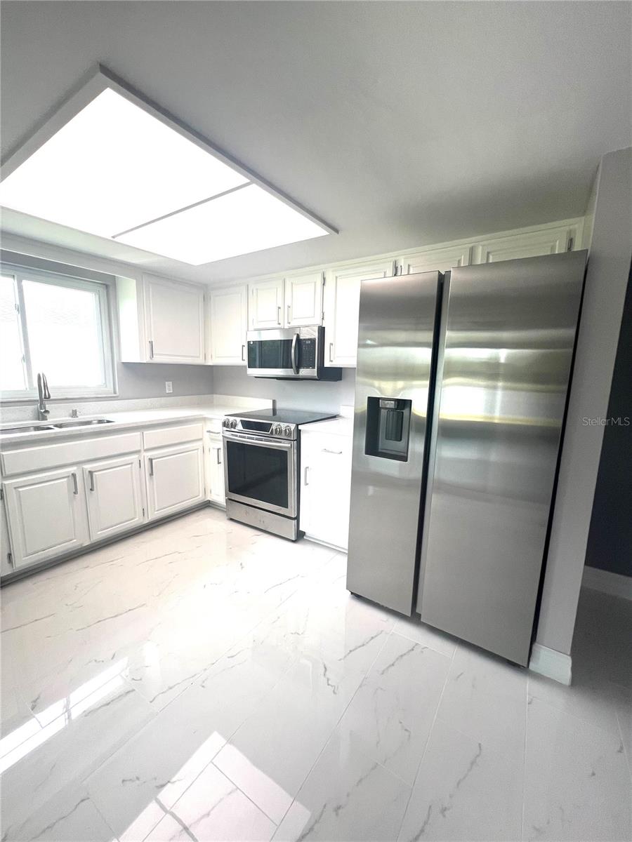 Image 33 of 41 For 11373 Darlington Drive