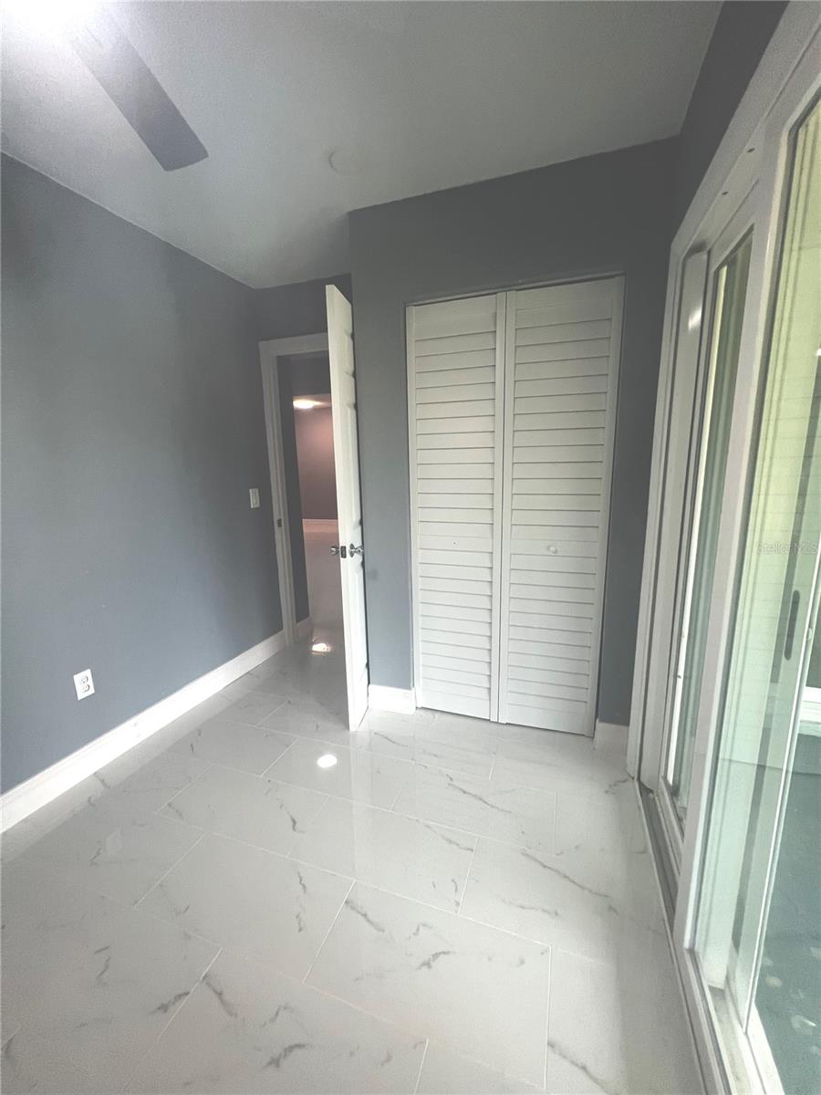 Image 5 of 41 For 11373 Darlington Drive