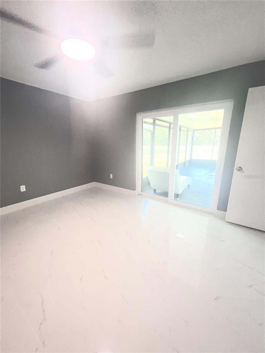 Image 9 of 41 For 11373 Darlington Drive