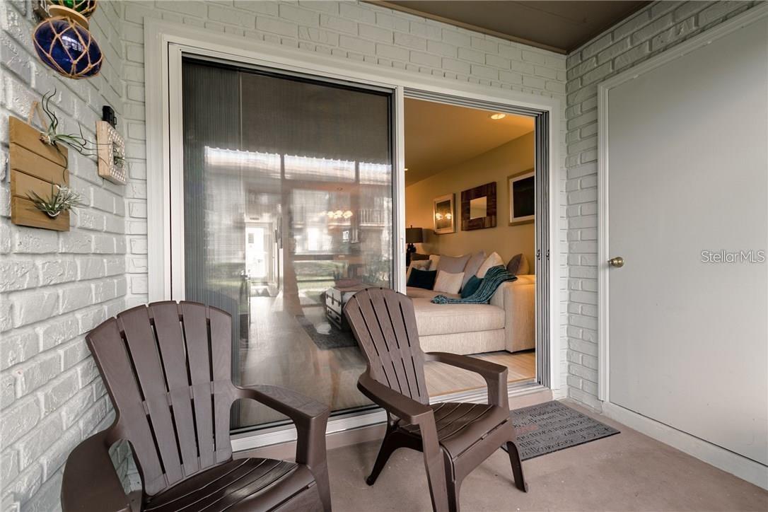 Image 5 of 13 For 2818 Plaza Terrace Drive 2818
