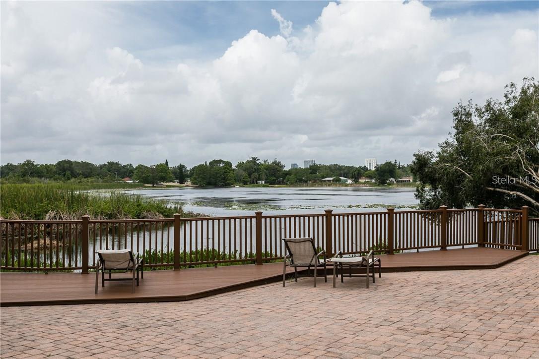 Image 8 of 13 For 2818 Plaza Terrace Drive 2818
