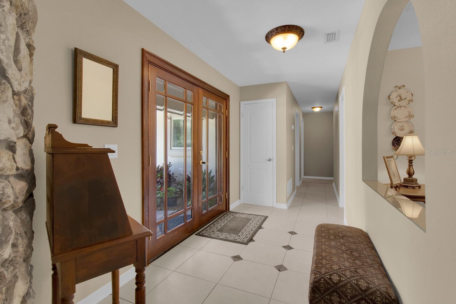 Image 11 of 64 For 303 Sweetwater Boulevard