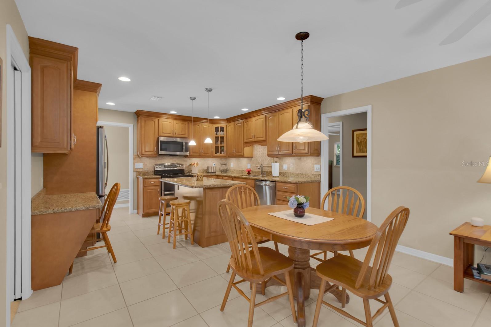 Image 24 of 64 For 303 Sweetwater Boulevard
