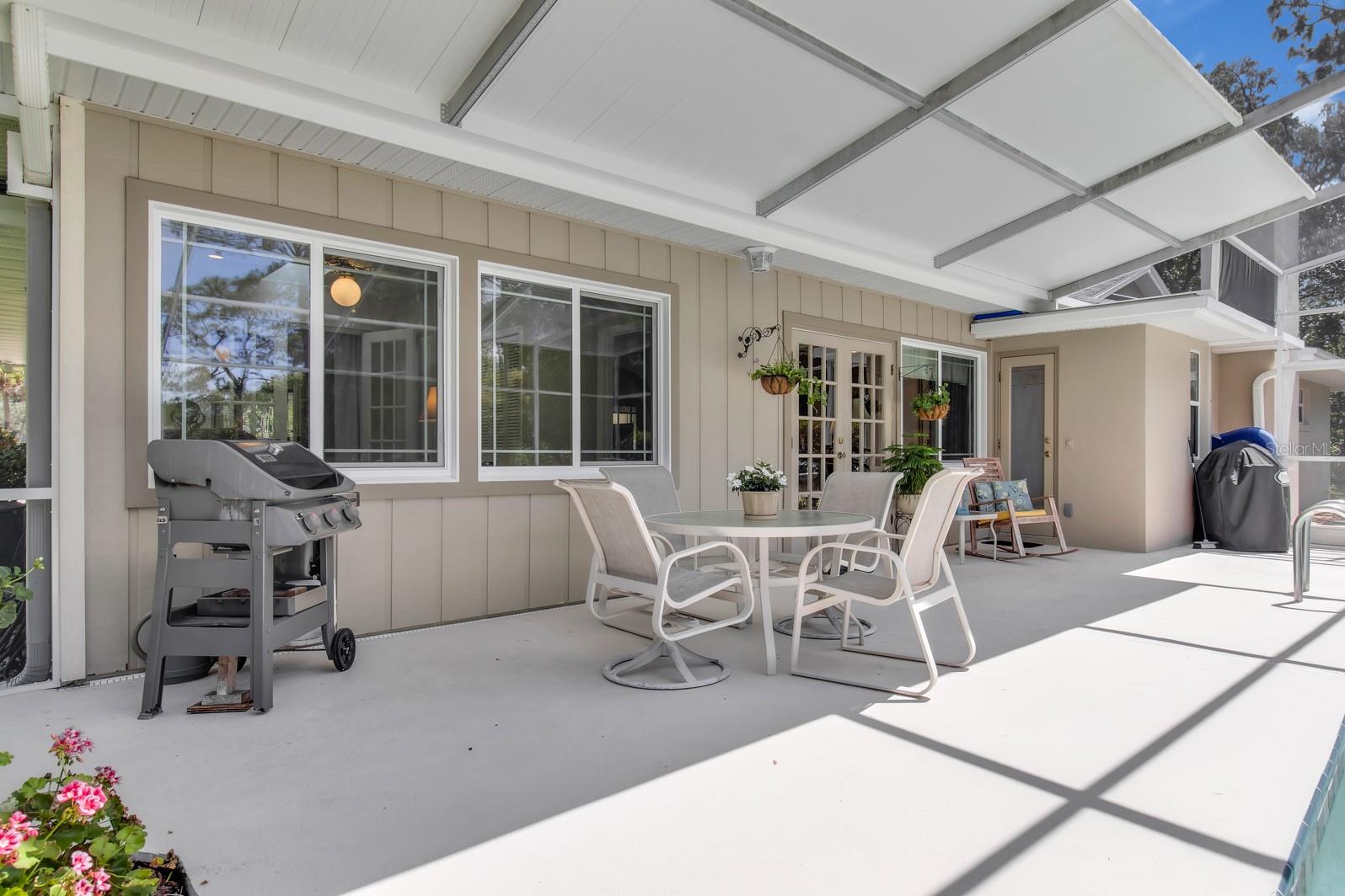 Image 46 of 64 For 303 Sweetwater Boulevard