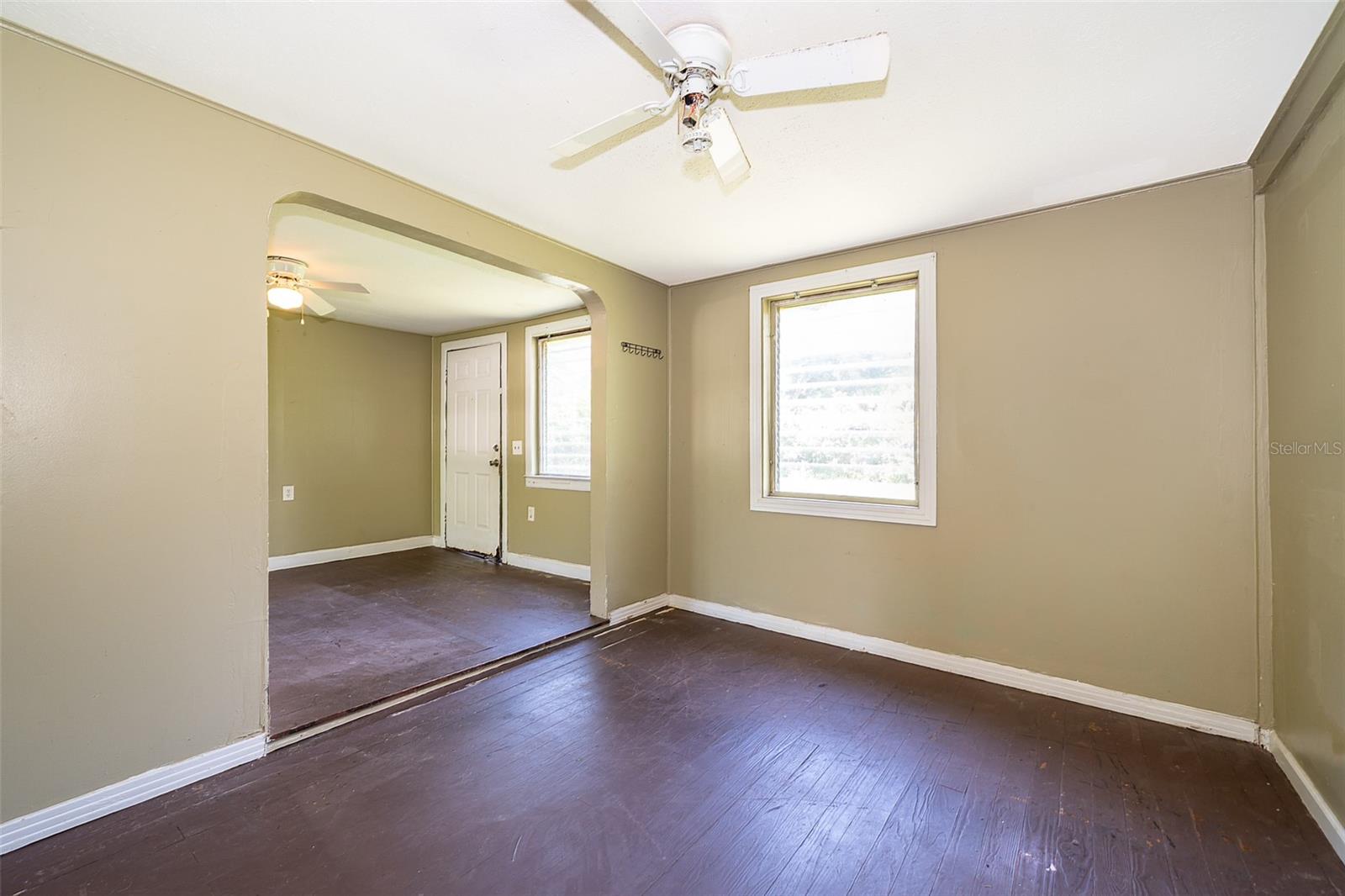 Image 8 of 20 For 1121 Votaw Road