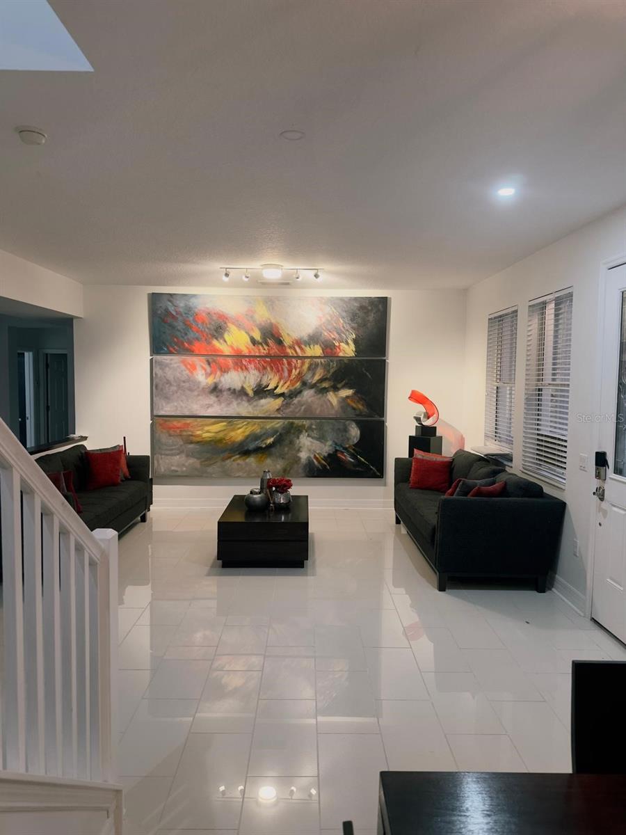 Image 3 of 62 For 10148 Malpas Point