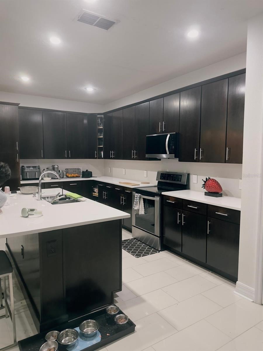 Image 6 of 62 For 10148 Malpas Point