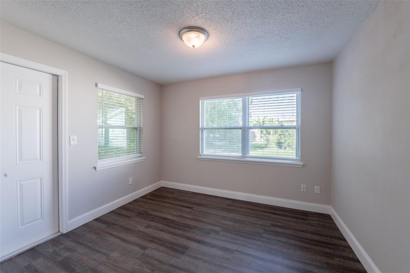 Image 11 of 33 For 4226 Kelly Miller Court