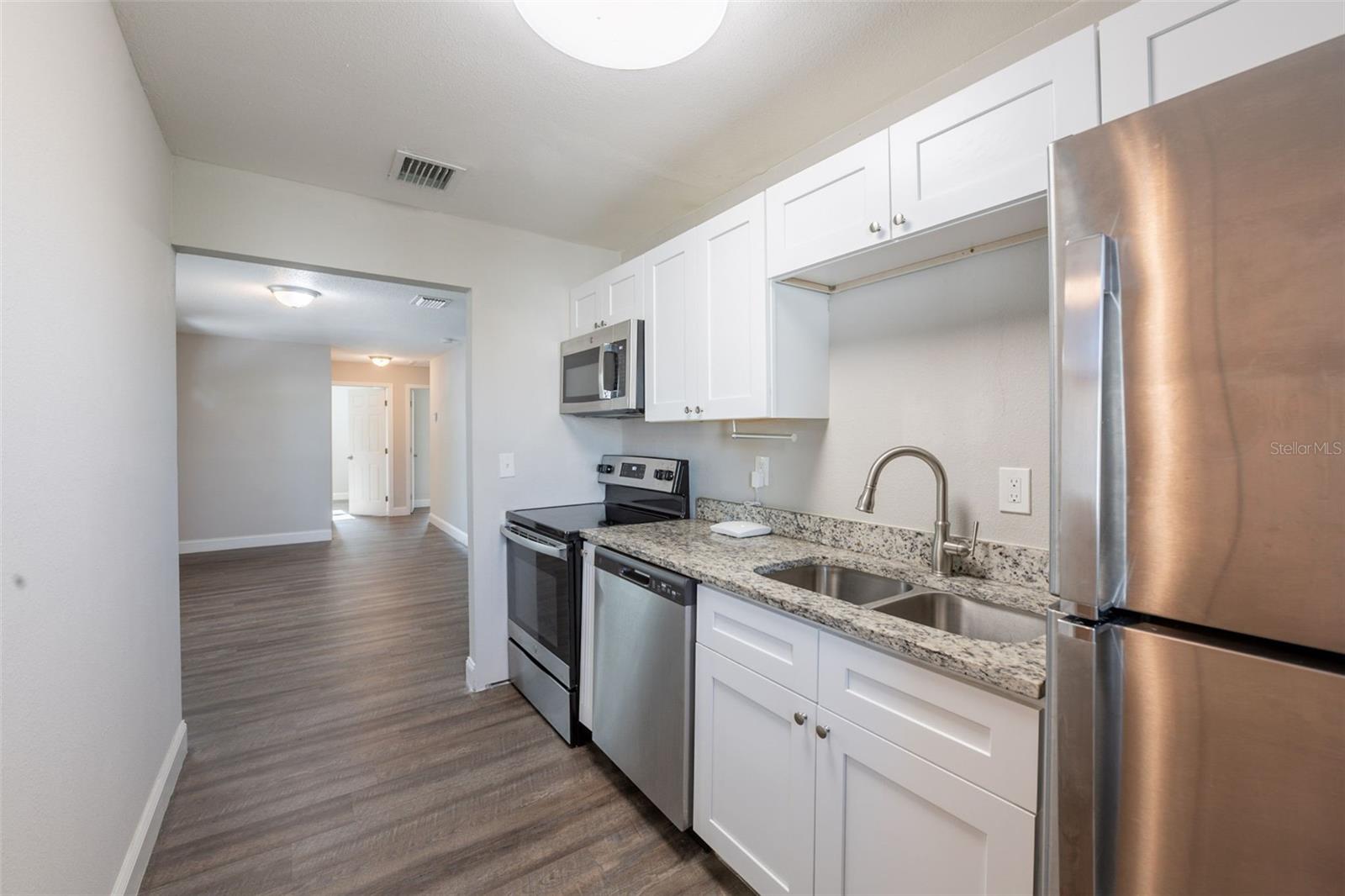 Image 15 of 33 For 4226 Kelly Miller Court