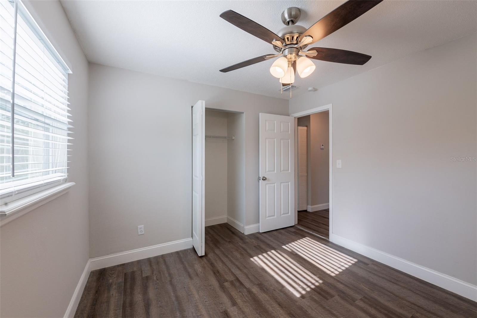 Image 21 of 33 For 4226 Kelly Miller Court