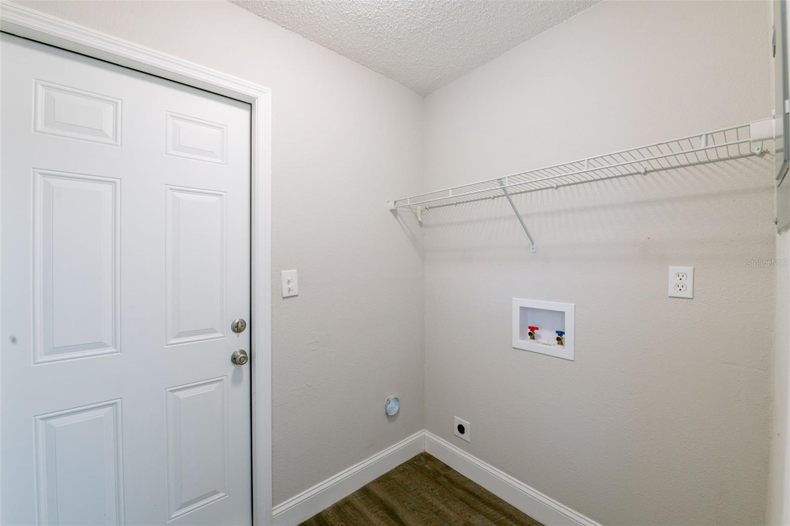 Image 27 of 33 For 4226 Kelly Miller Court