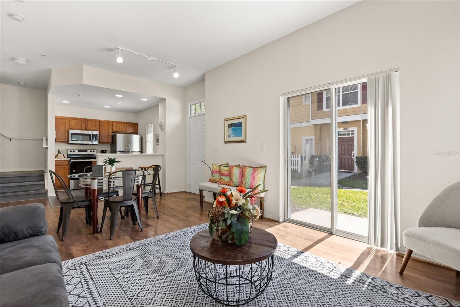 Image 16 of 41 For 2624 Lodi Circle 101