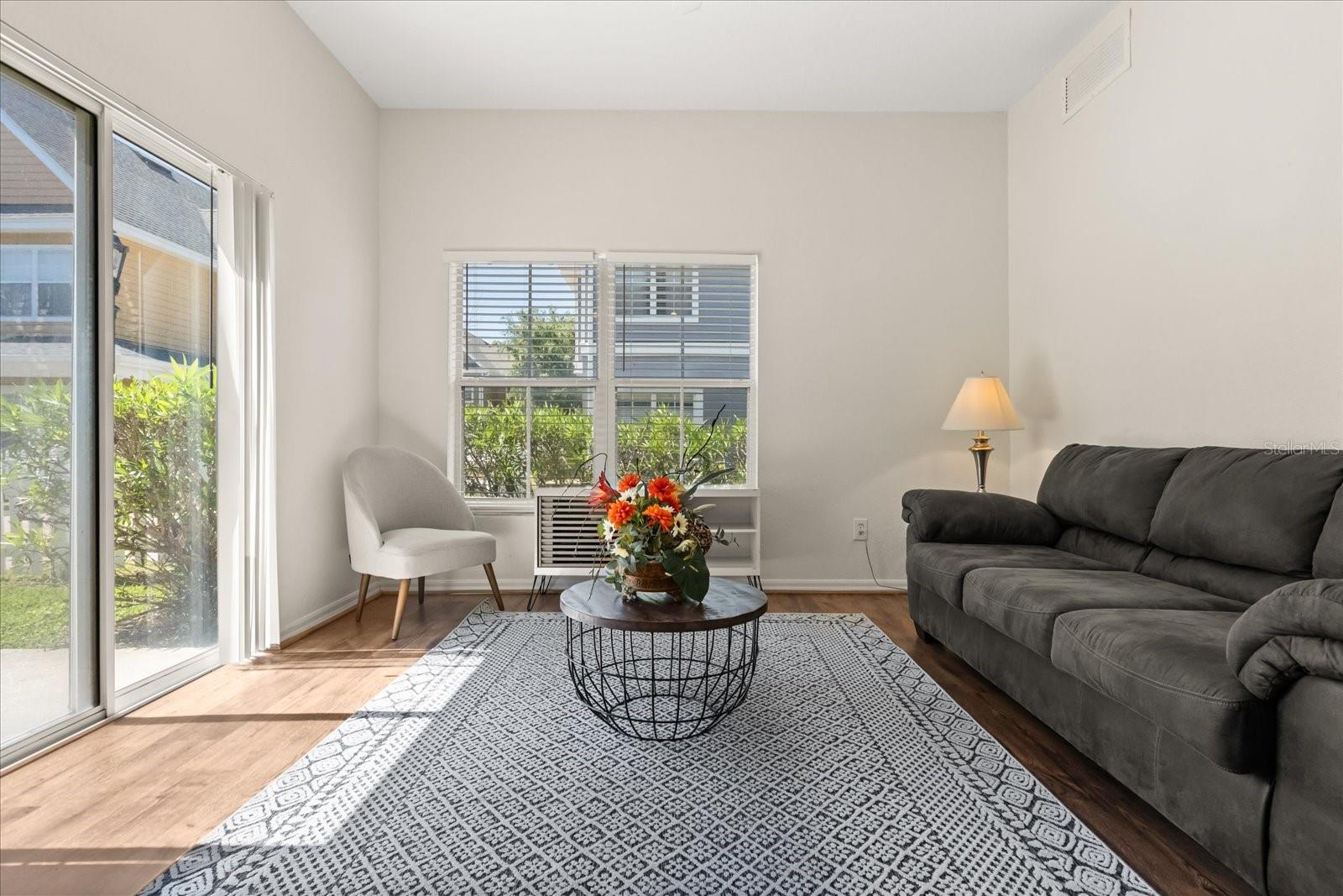 Image 18 of 41 For 2624 Lodi Circle 101