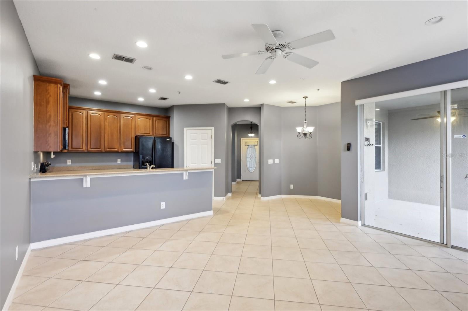 Image 10 of 48 For 585 Cruz Bay Circle