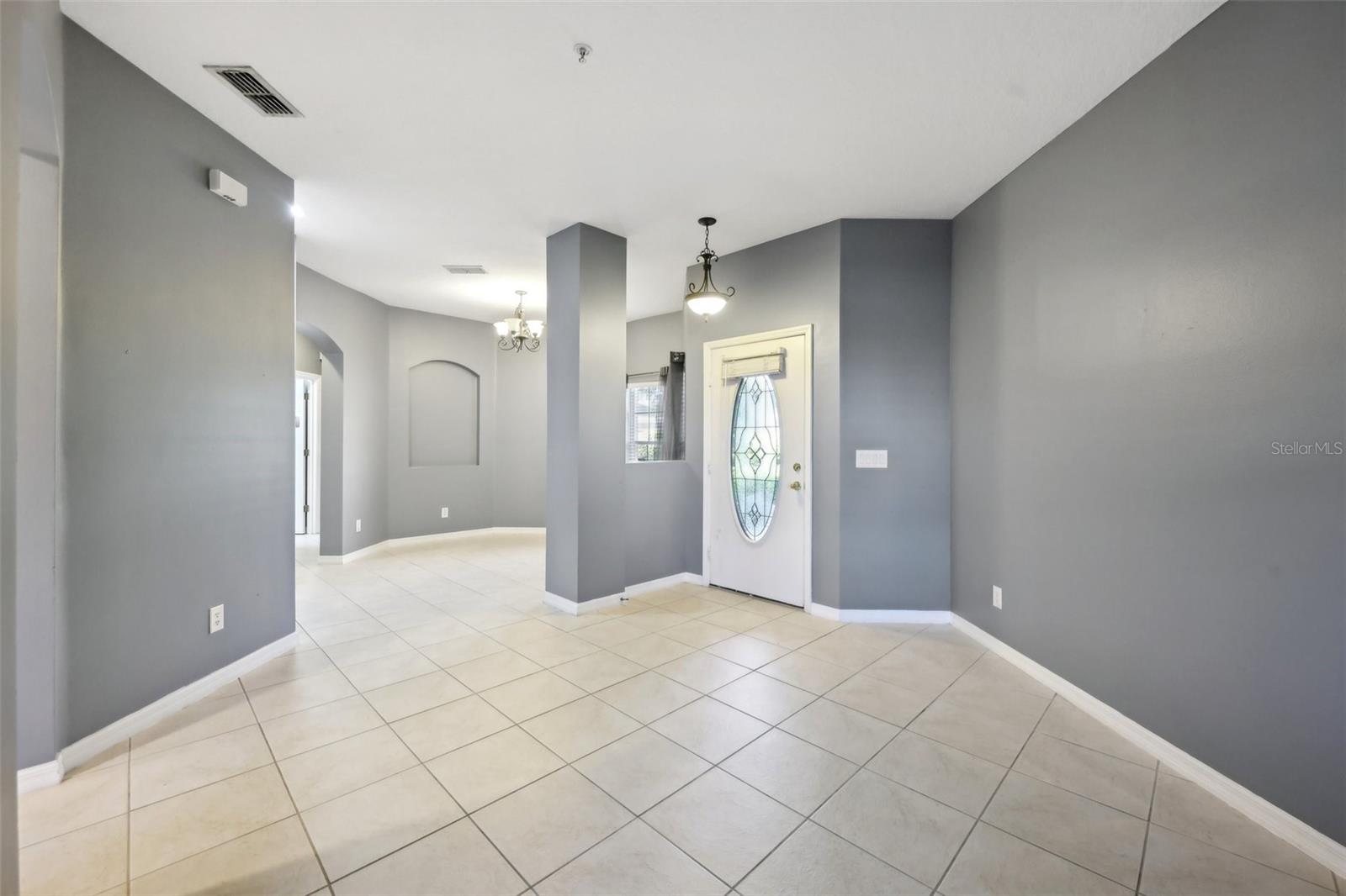 Image 16 of 48 For 585 Cruz Bay Circle