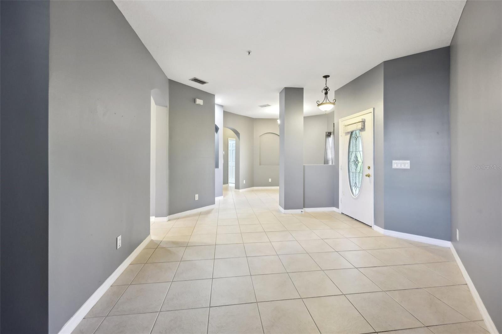 Image 19 of 48 For 585 Cruz Bay Circle