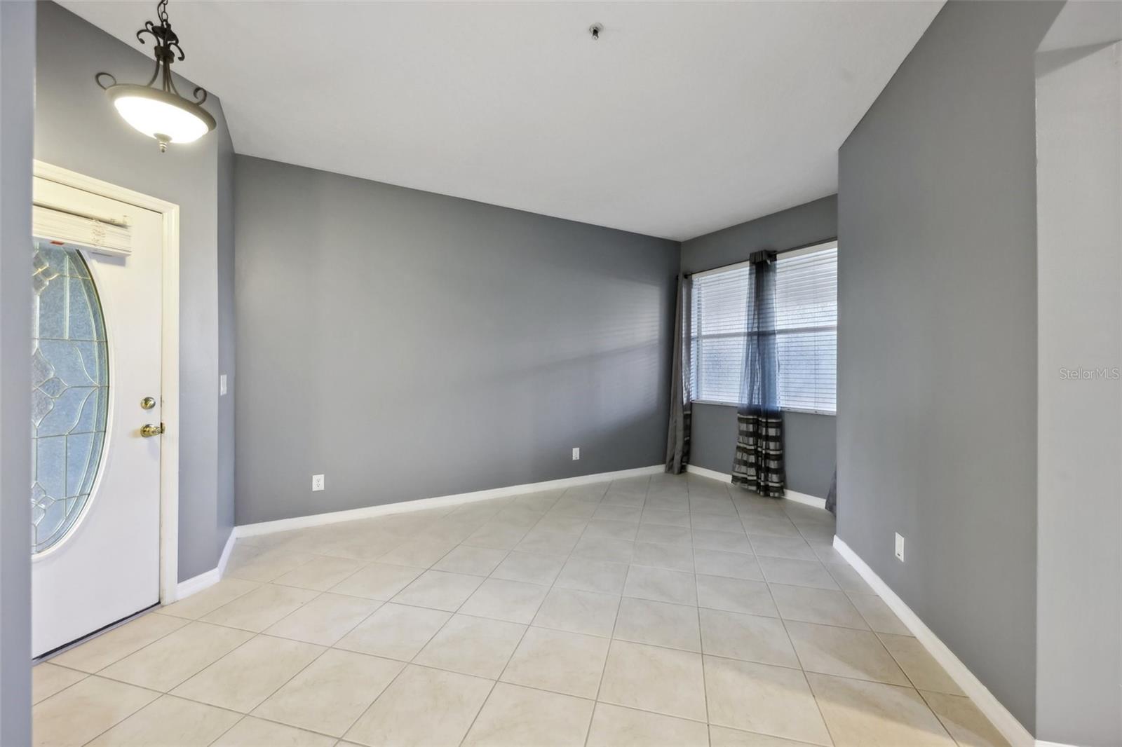 Image 20 of 48 For 585 Cruz Bay Circle