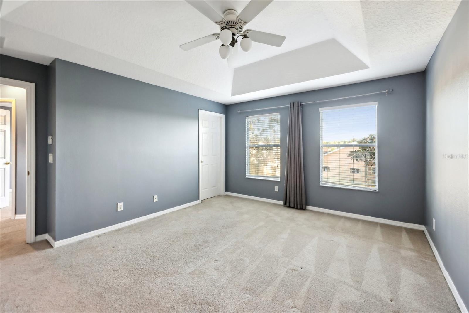Image 36 of 48 For 585 Cruz Bay Circle