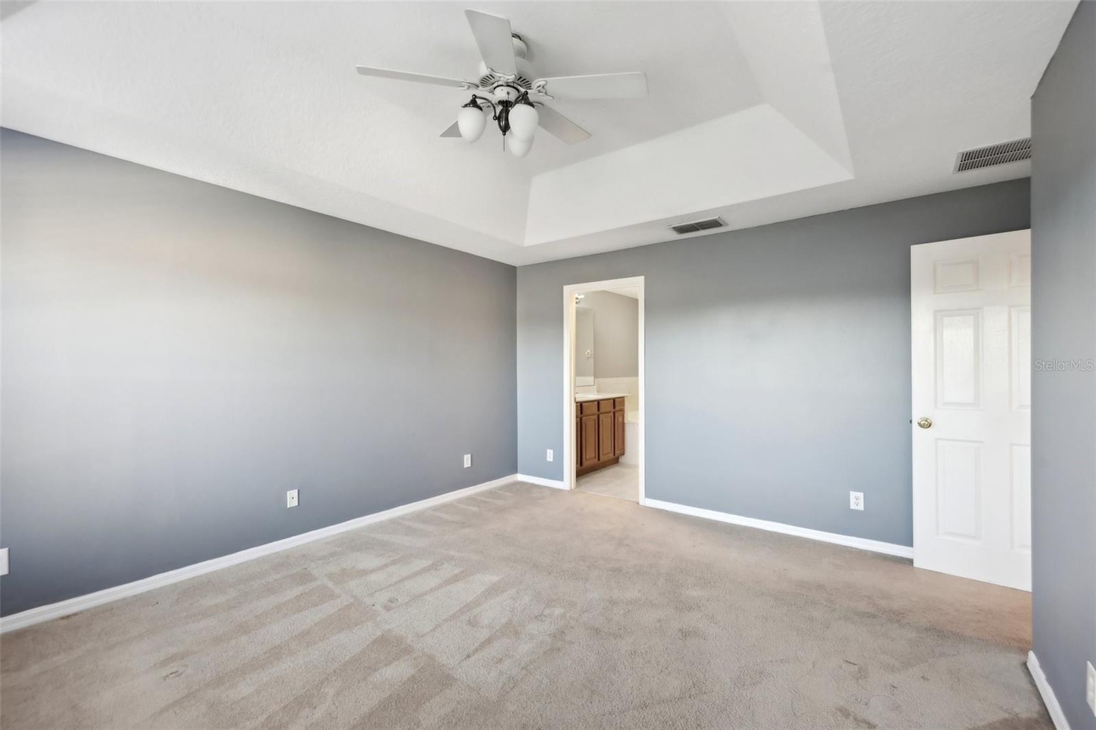 Image 38 of 48 For 585 Cruz Bay Circle