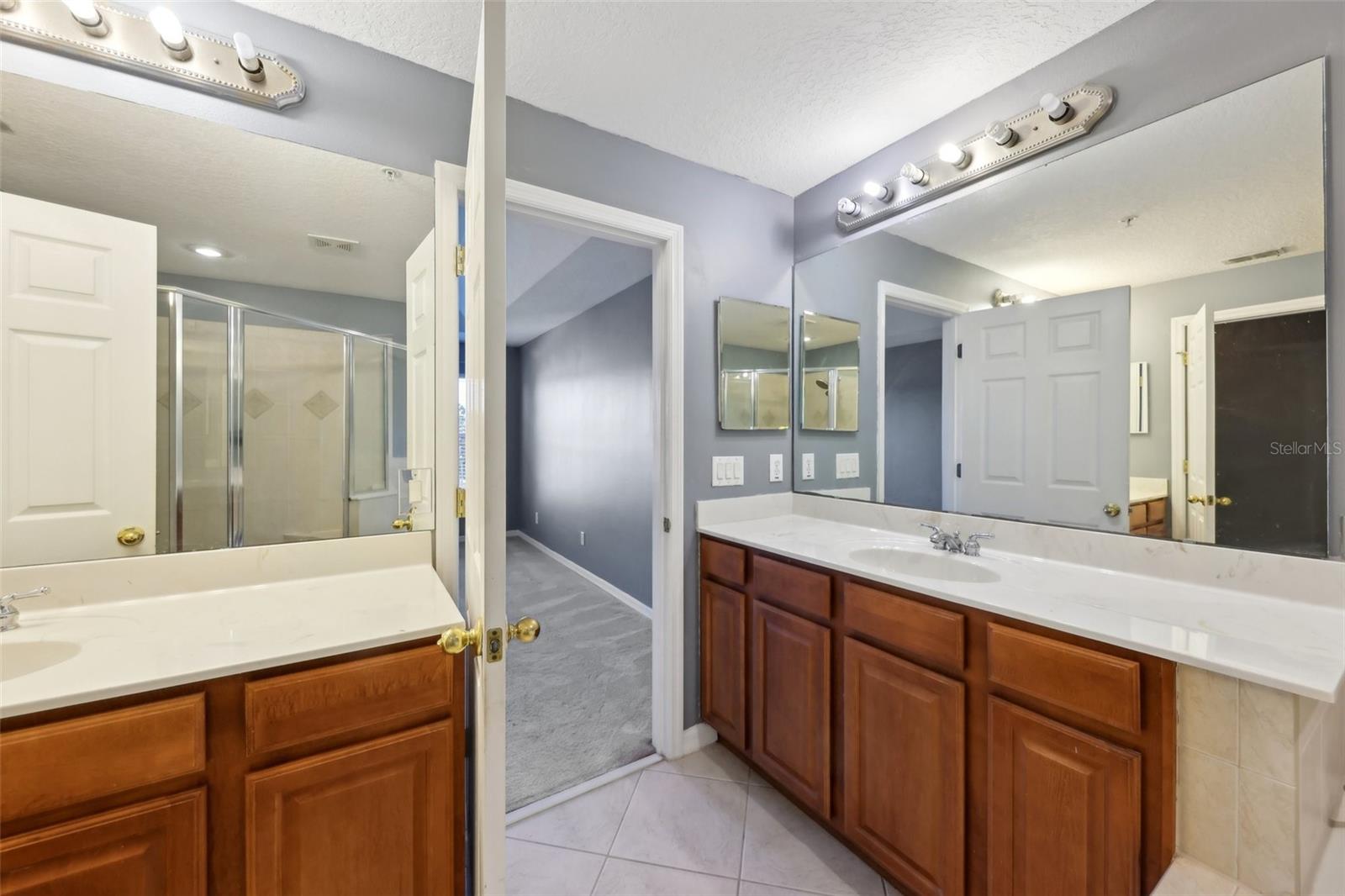 Image 40 of 48 For 585 Cruz Bay Circle