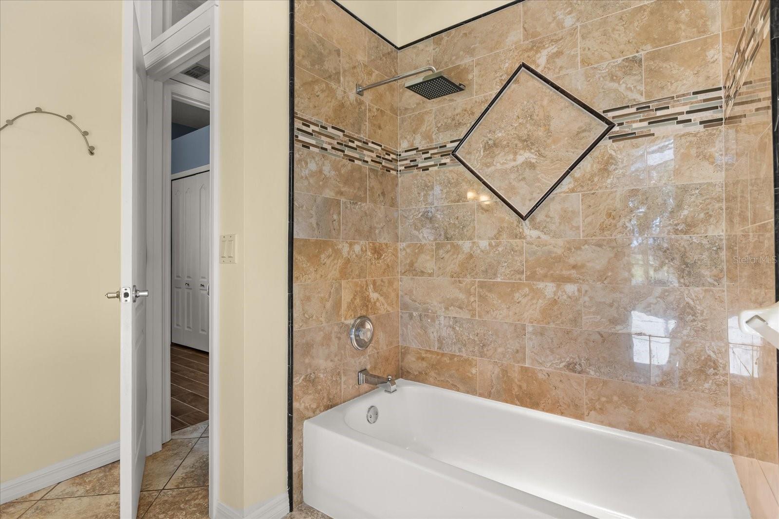 Image 31 of 38 For 1723 Lee Janzen Drive