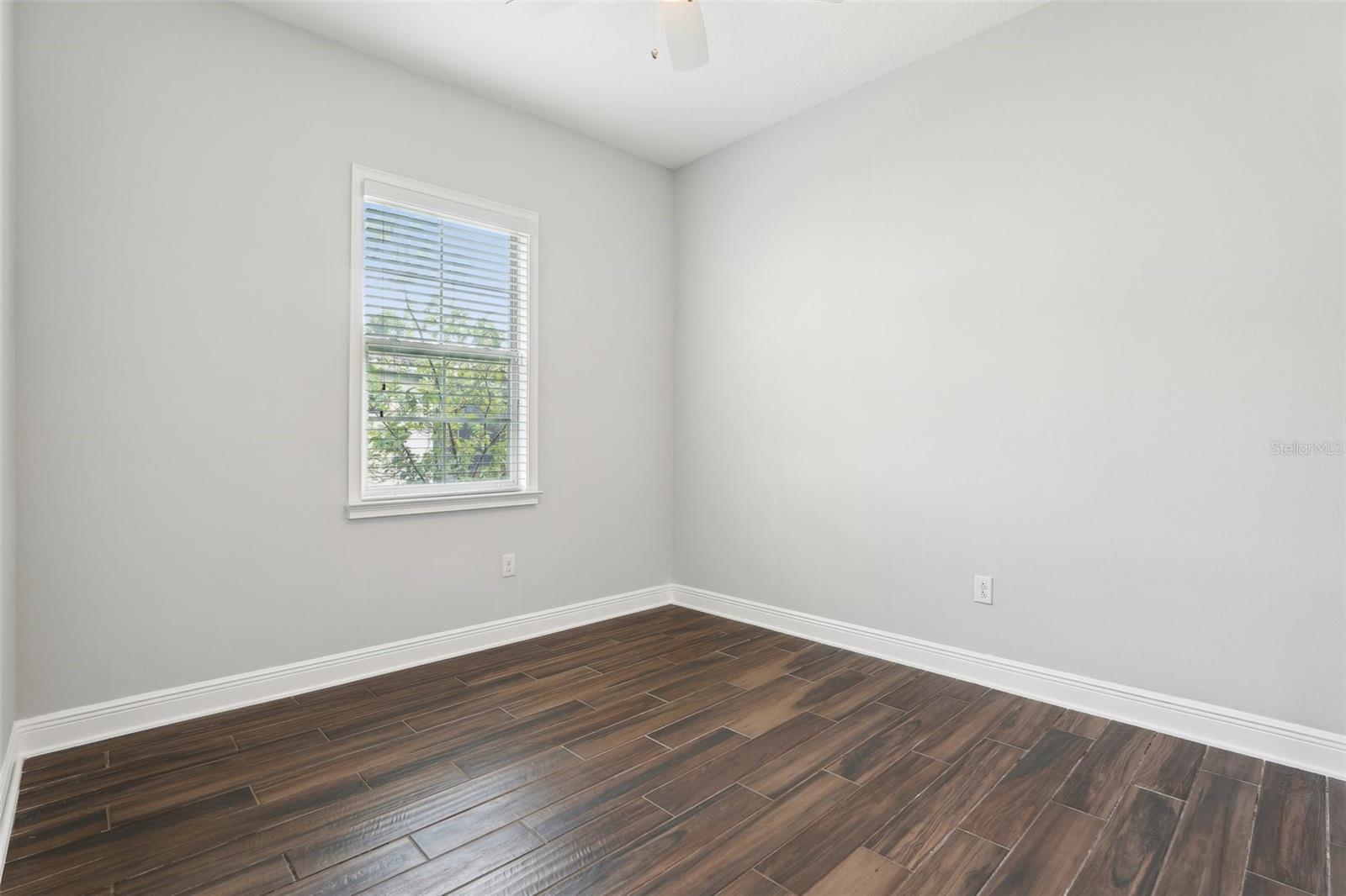 Image 30 of 67 For 10203 Henbury Street