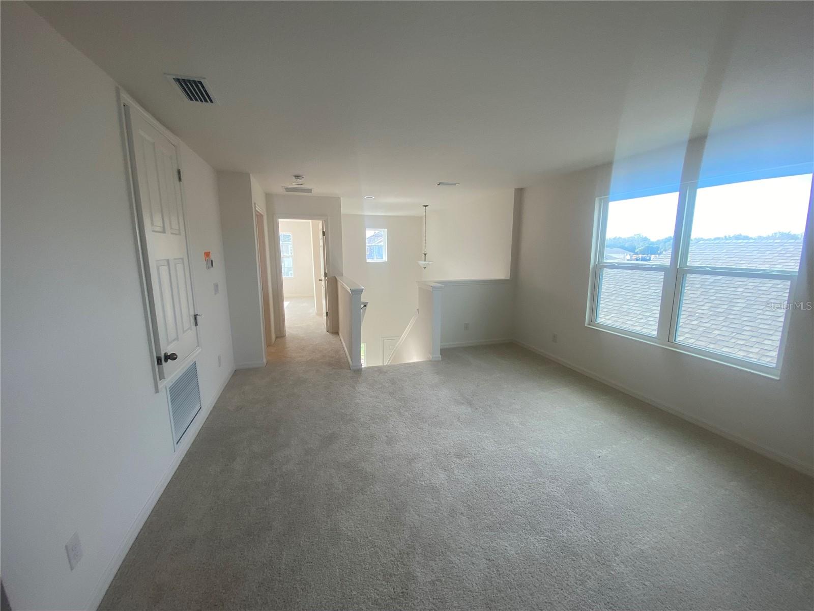 Image 11 of 28 For 5045 Sparkling Water Way