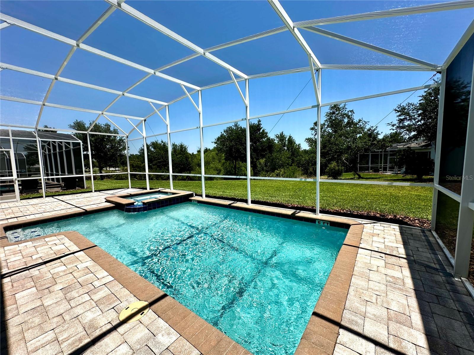 Image 2 of 50 For 1513 Maidstone Court