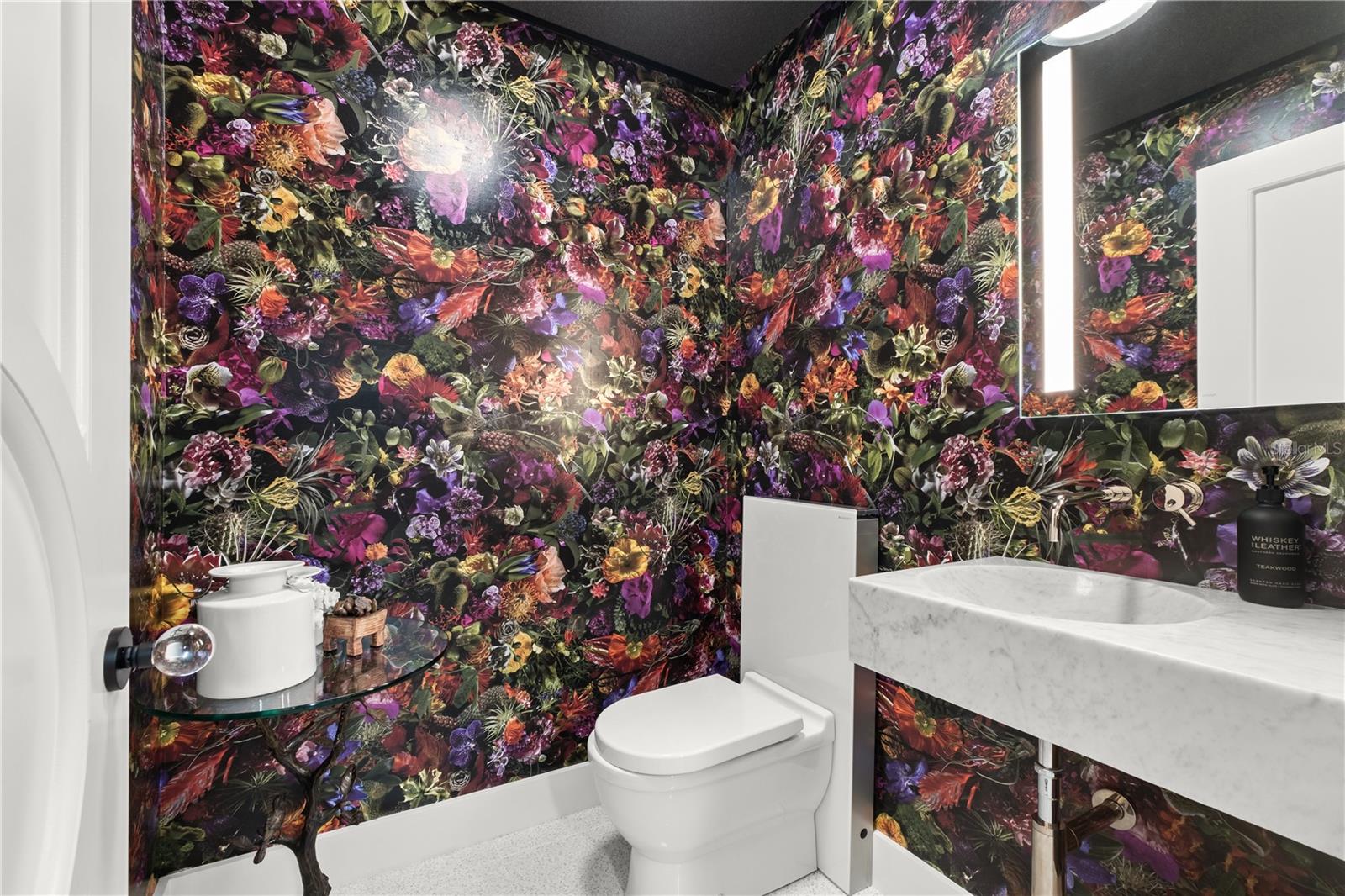 Image 31 of 45 For 100 Eola Drive 1406