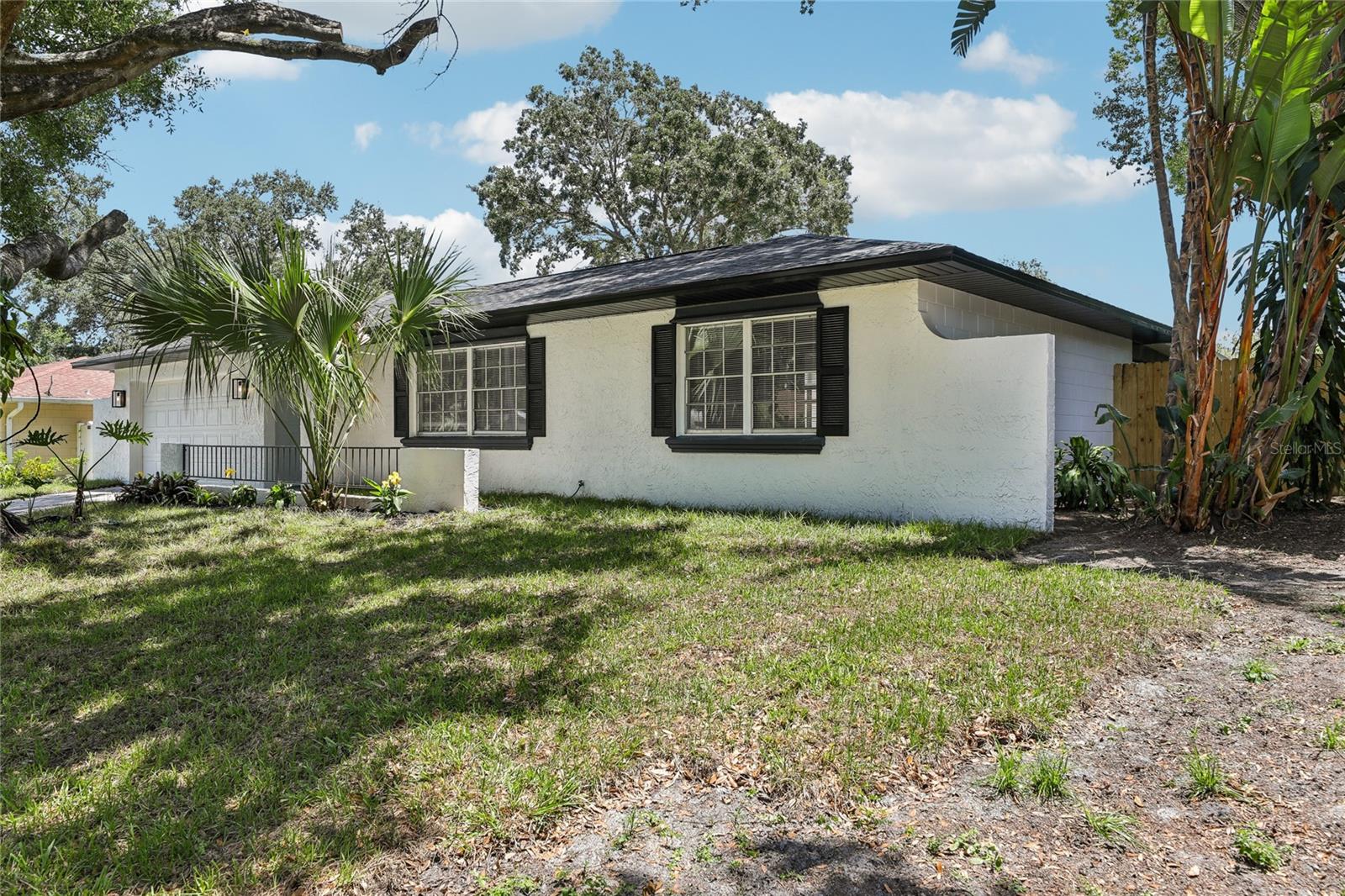 Image 6 of 40 For 641 Peachwood Drive