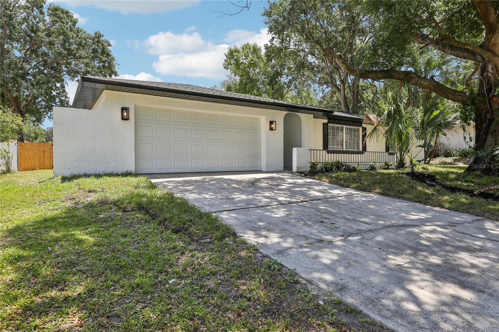 Image 7 of 40 For 641 Peachwood Drive