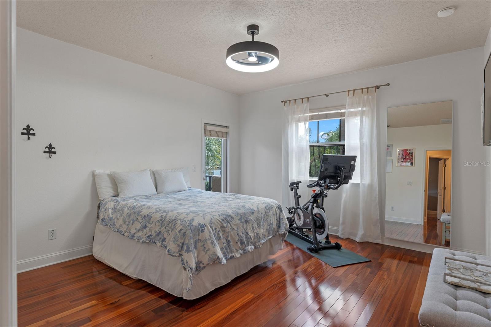 Image 18 of 34 For 2238 Hawick Lane 2238