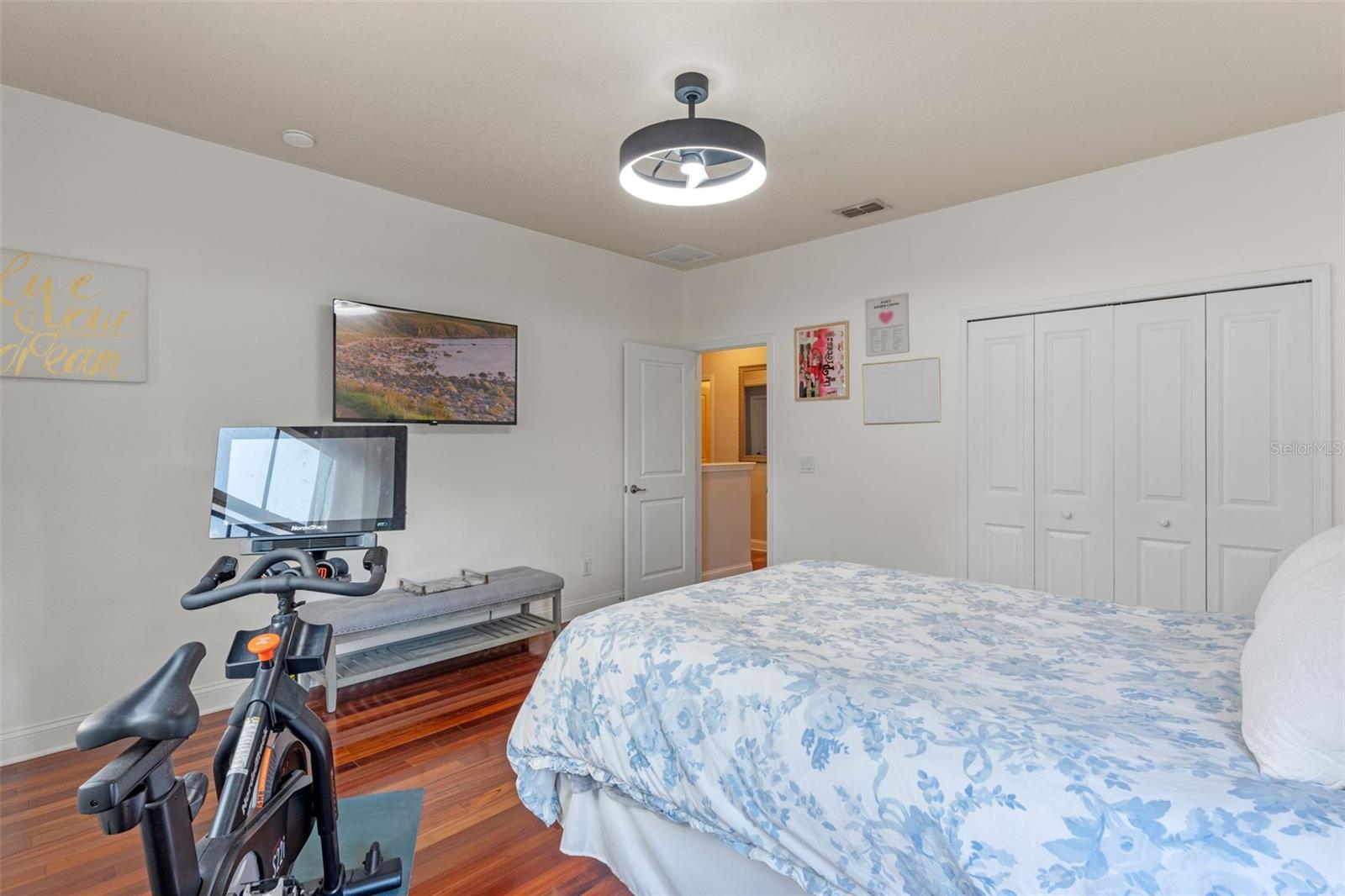Image 19 of 34 For 2238 Hawick Lane 2238