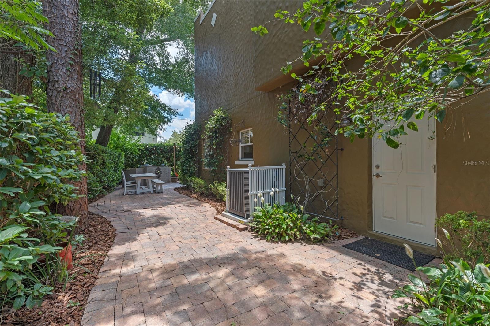 Image 31 of 34 For 2238 Hawick Lane 2238
