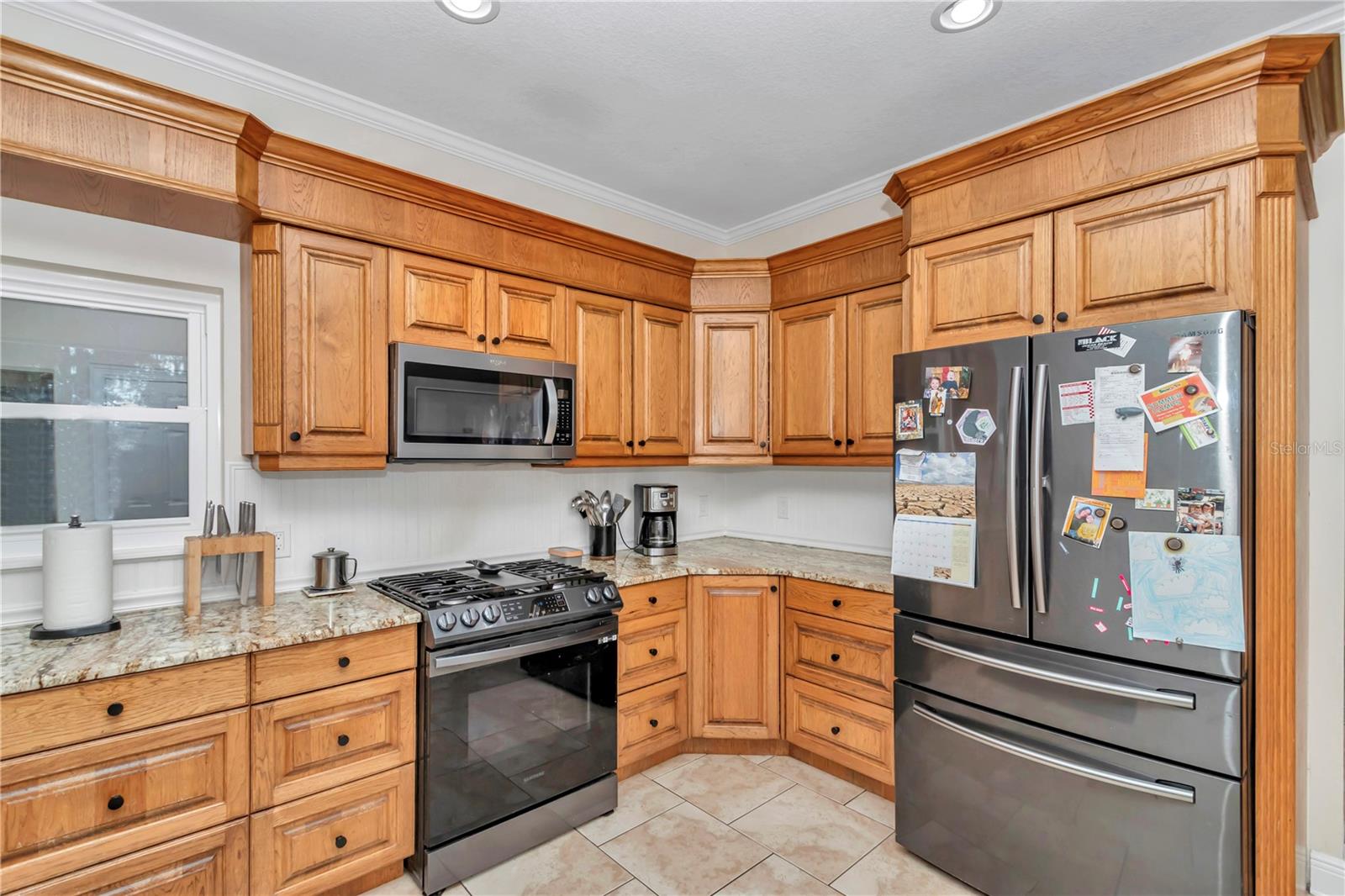 Image 11 of 53 For 16758 135th Avenue