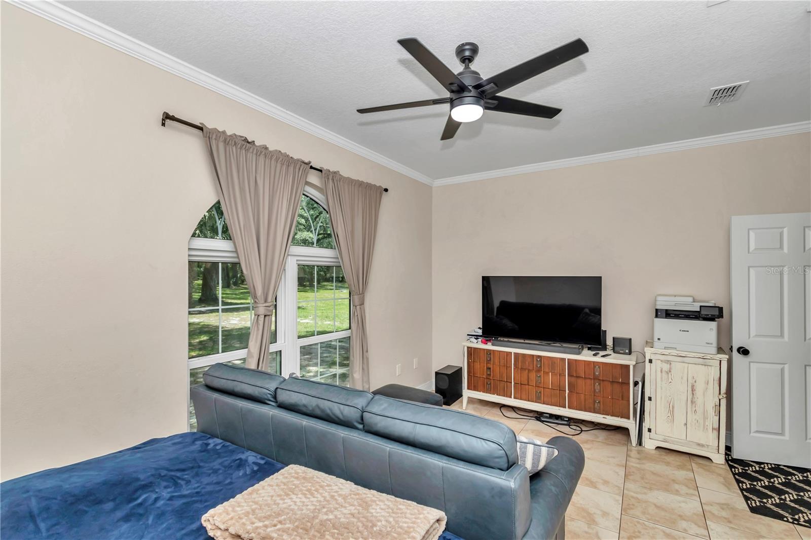 Image 17 of 53 For 16758 135th Avenue