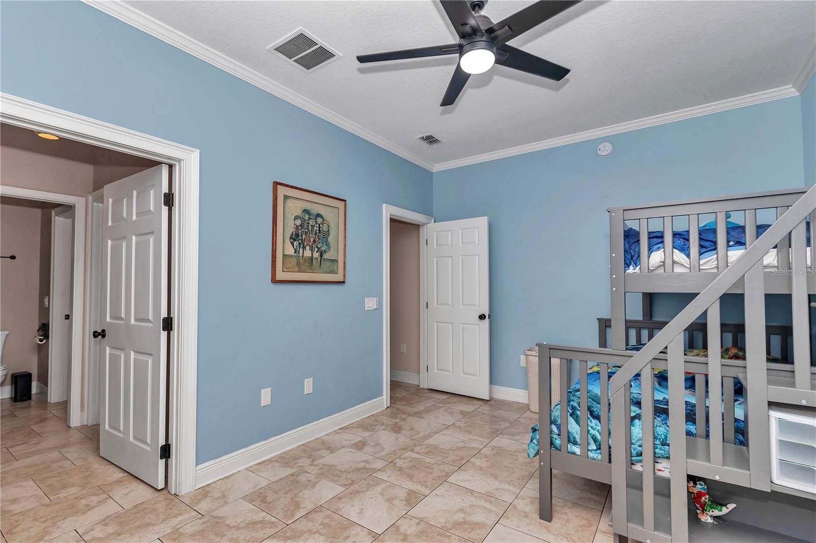 Image 21 of 53 For 16758 135th Avenue